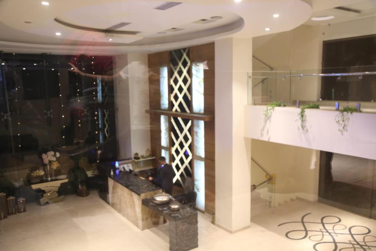 Hotel Pacific Roorkee 外观 照片